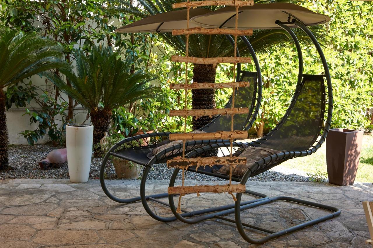 Il Giardino Di Flora Con Piscina Hotel Lecce Eksteriør billede