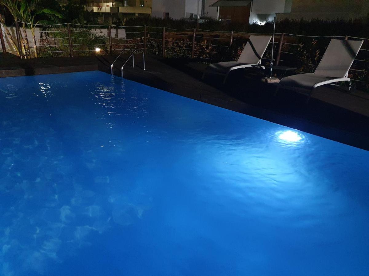Il Giardino Di Flora Con Piscina Hotel Lecce Eksteriør billede