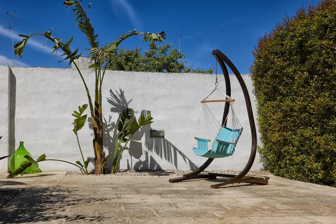 Il Giardino Di Flora Con Piscina Hotel Lecce Eksteriør billede